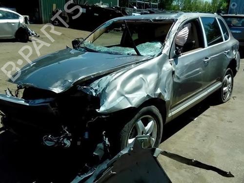 Engine Ecm 2005 PORSCHE CAYENNE 95561860200